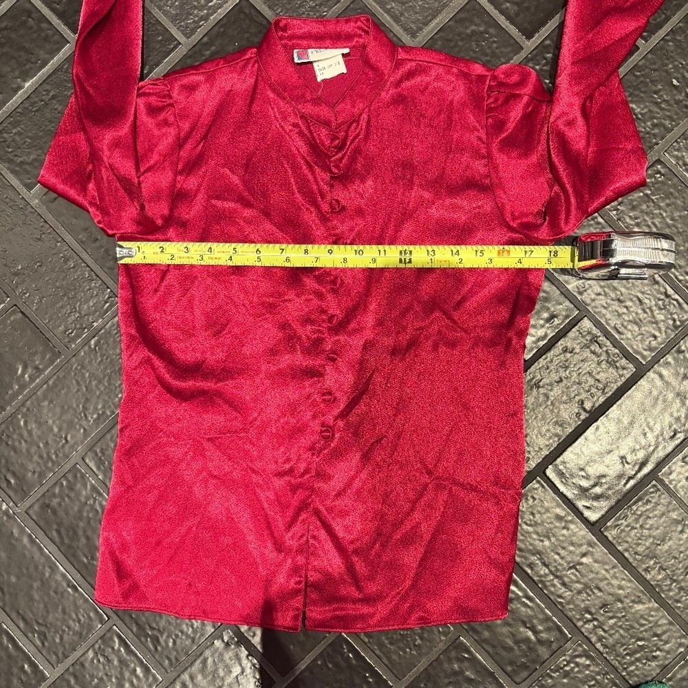 Vintage Prophecy button up Red silk shirt - Picture 7 of 9
